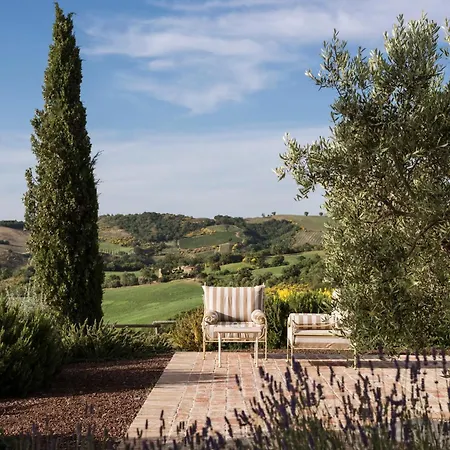 Dimora Santa Margherita - Relais Di Charme Bed & Breakfast Cinigiano