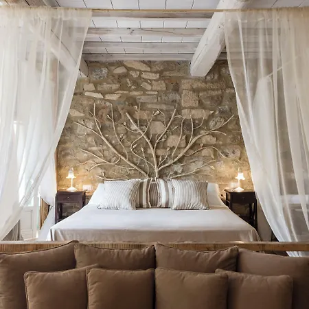 Dimora Santa Margherita - Relais Di Charme Bed & Breakfast 4*
